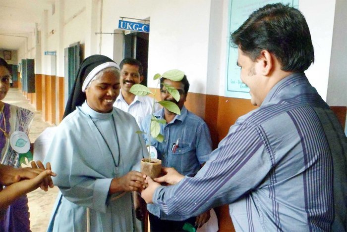 Dr Itoozhi Unnikrishnan Namboothiri is a part of the Mathrubhumi SEED Initiative