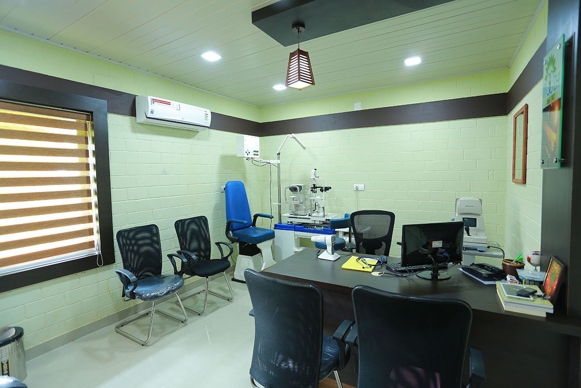 Itoozhi Ayurveda Nethrachikitsalayam & Research Center