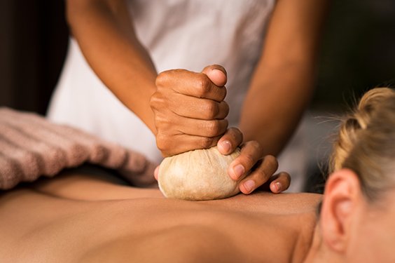 Panchakarma-treatment-Traditional-Ayurveda-hospital